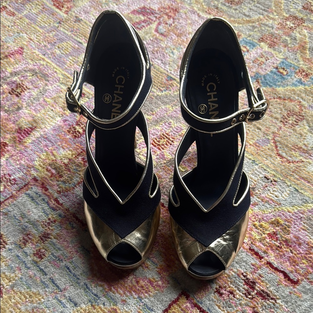 Chanel Black and Gold Women's Heels